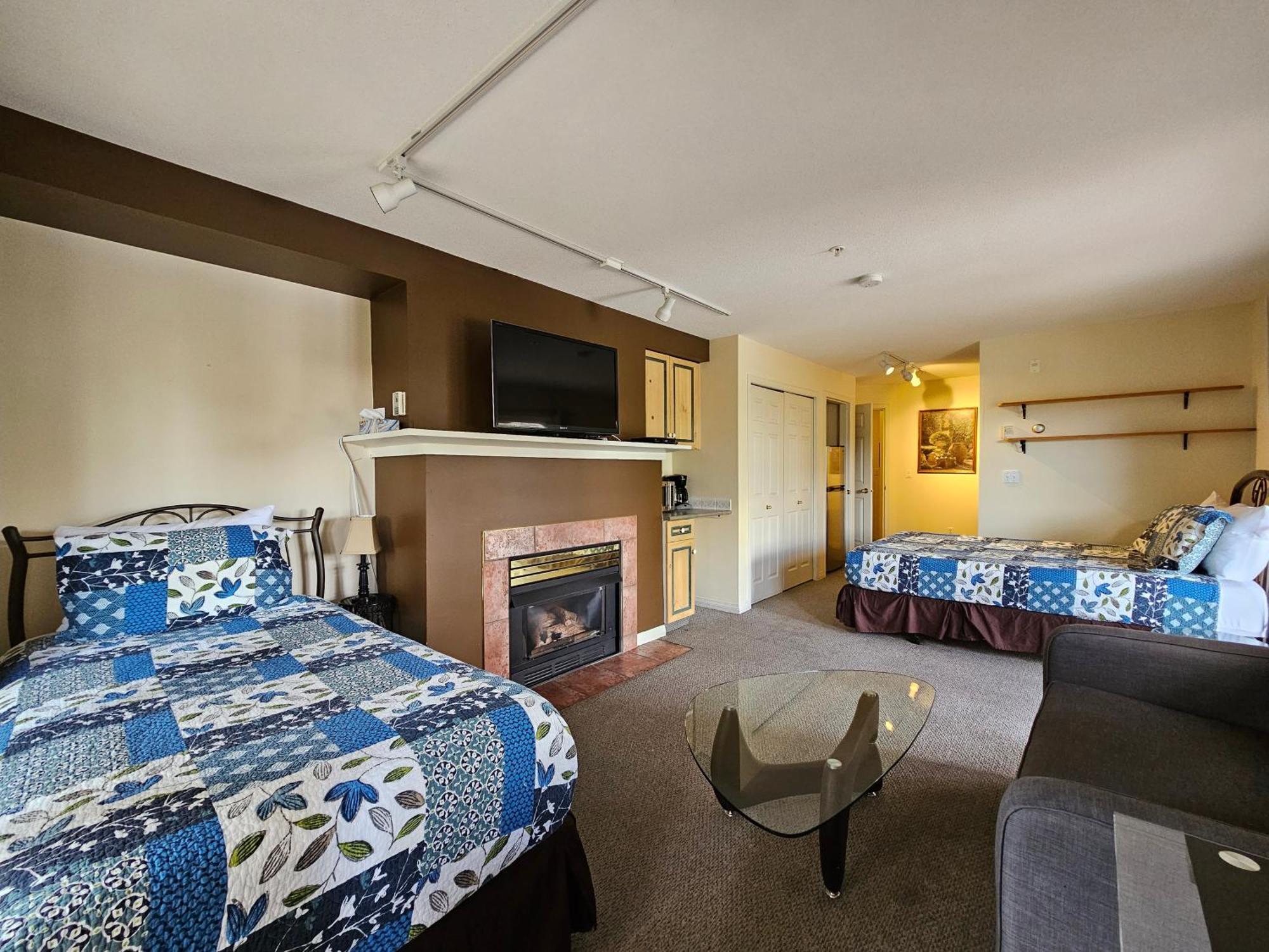 كيلوانا Borgata Lodge Resort المظهر الخارجي الصورة